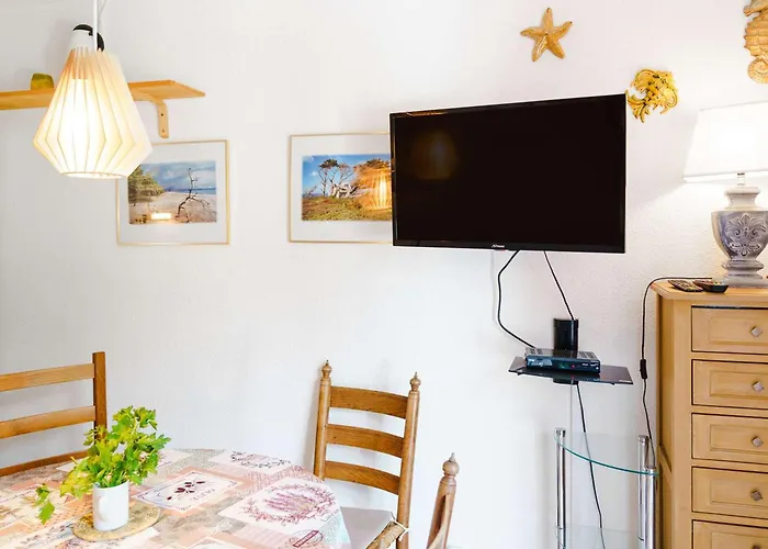 Pavillon 3 Pieces Avec Terrasse A - 4 Couchages, Animaux Admis, Parking Prive - Fr-1-409-31 Villa Gruissan