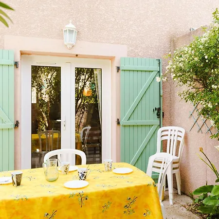 Pavillon 3 Pieces Avec Terrasse A - 4 Couchages, Animaux Admis, Parking Prive - Fr-1-409-31 * Gruissan